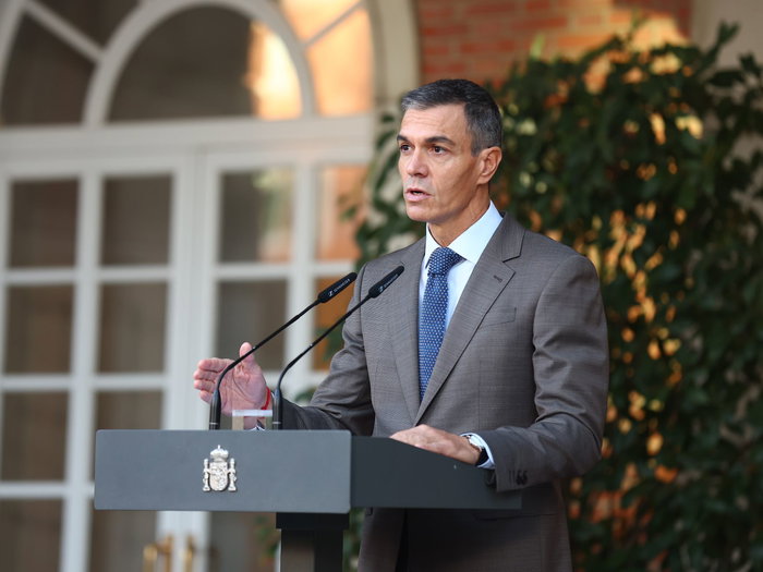 Spain's PM Pedro Sánchez during a declaration outside Moncloa