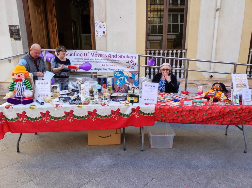 Algorfa in brief: Charity quiz, Christmas appeal and country music fundraiser