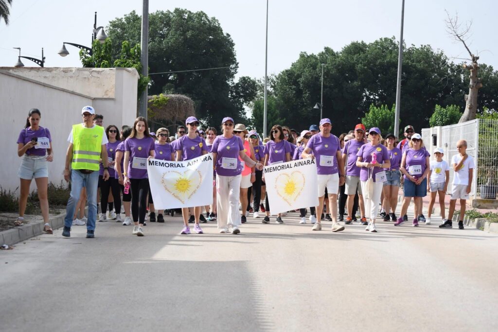 Hundreds unite in Torrevieja to support breast cancer research at Memorial Ainara
