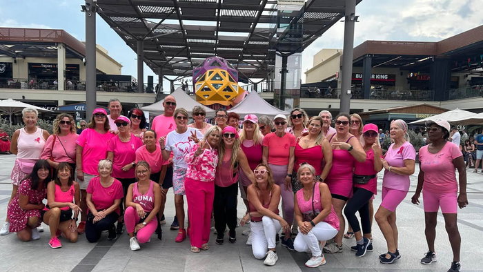 Orihuela Costa golfers raise more than €9,000 for breast cancer fight.