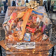 The hamper.