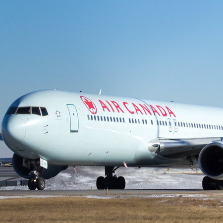Air canada plane