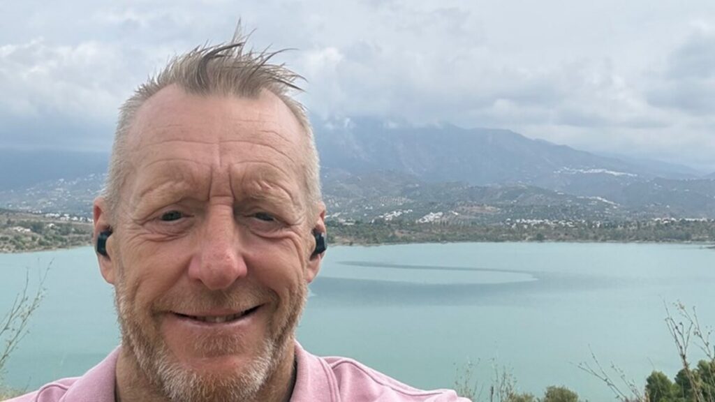 Local Nerja referee is climbing a mountain for his birthday and all he wants is a donation the same price as a cuppa