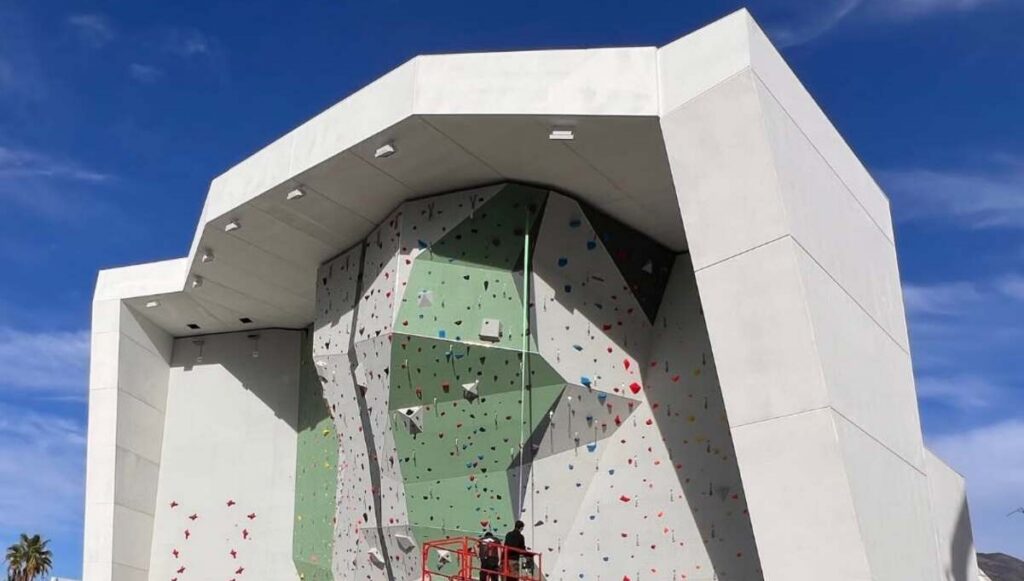 Estepona to host Andalucia’s top climbers in a two-day race up the wall