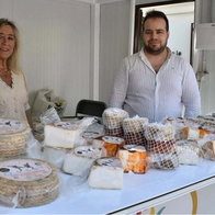 Festival del Queso y el Vino cheese stand