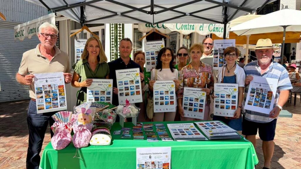 Nerja turns pink as volunteers prepare for cancer awareness week