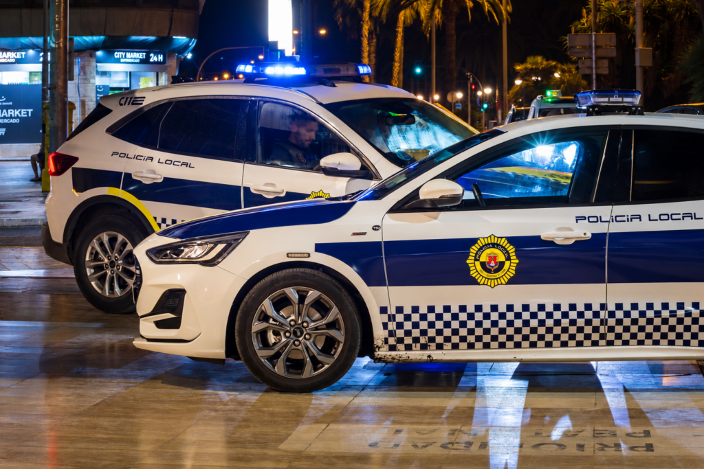 200km/h police chase ends with wanted driver trying to hitchhike home