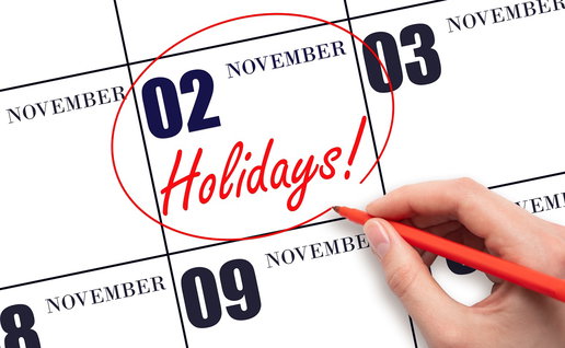 November 2 circled in red on a calendar to highlight the public holiday observed in nine Spanish regions in 2026