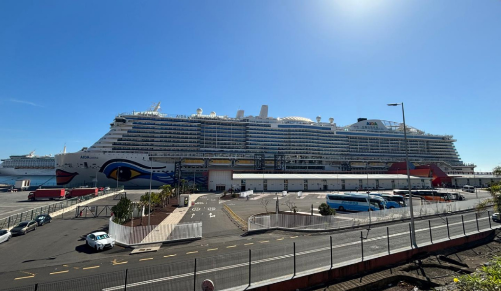 Cartagena welcomes nearly 10,000 cruise passengers on a single day in October