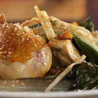 Taste france chicken dish with vegetables
