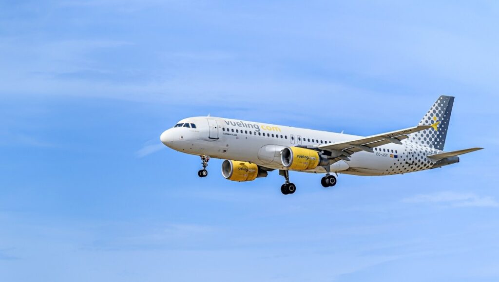 New routes, extra seats and more choice for travellers as Vueling announces changes for winter 2026-27