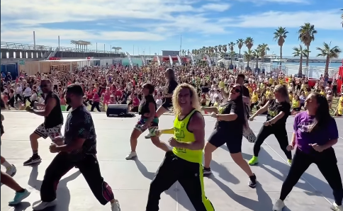 Hundreds dance at Alicante Zumbathon to support children with cancer