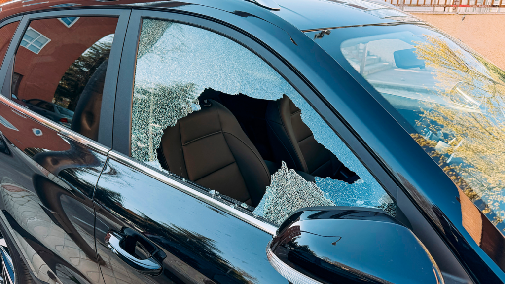 Car broken into in Spain? Don’t touch a thing yet: here’s what to do