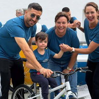 competa pedal day family on bike