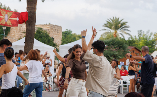 Alcúdia brings its historic Sa Fira to a spectacular close