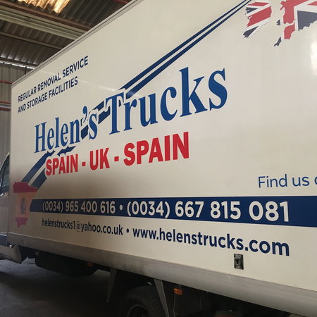Helens Trucks International Removals
