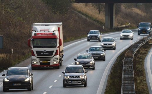 Terrifying motorway scare as pensioner, 81, drives wrong way down Danish highway
