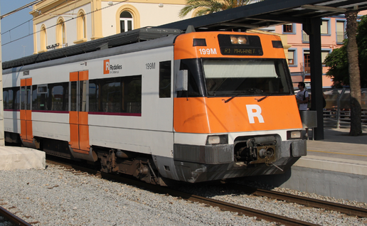 Train hit by tree and landslide as Rodalies chaos deepens after torrential rain