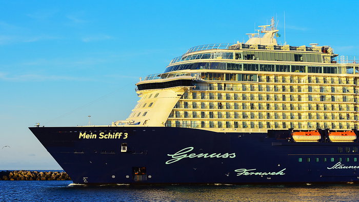 Tui cruise ship Mein Schiff 3 arriving into port