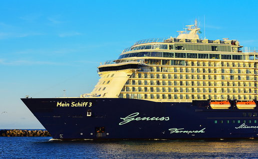 Tui cruise ship Mein Schiff 3 arriving into port
