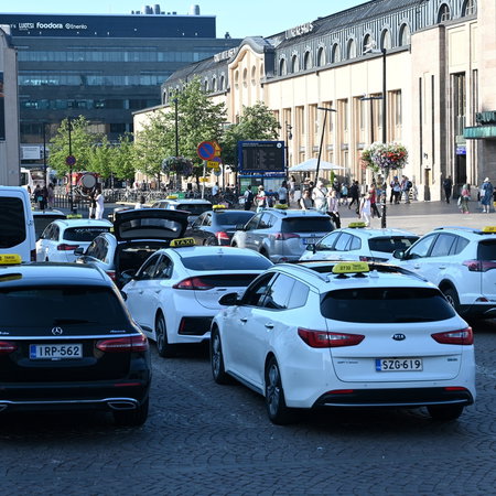 Safer taxis in Helsinki.