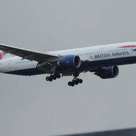 BA flight returning to Gatwick.