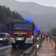 Fire crews arrive at scene of avalanche.