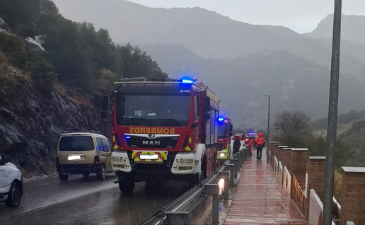 Fire crews arrive at scene of avalanche.