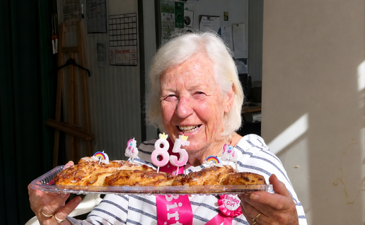 Jill celebrates 85 years.